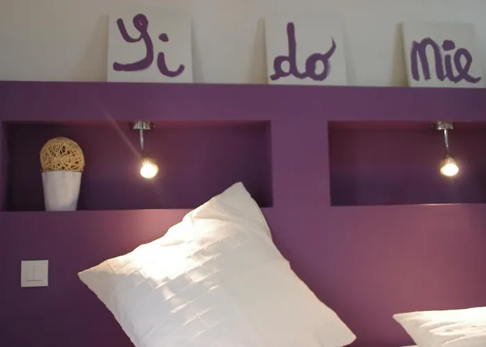 Oda ve Kahvaltı Madeleine & Cie Angers