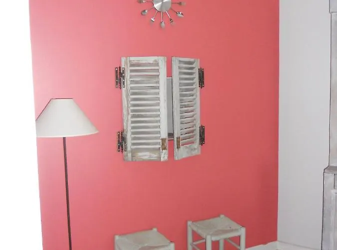 Bed & Breakfast Madeleine & Cie 3*